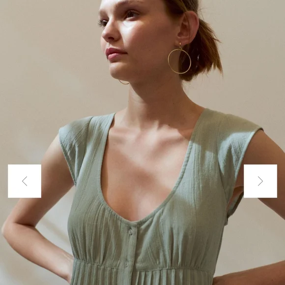 Urban Outfitters Raelynn Tie-Back Romper mint/sage green small - Picture 4 of 9